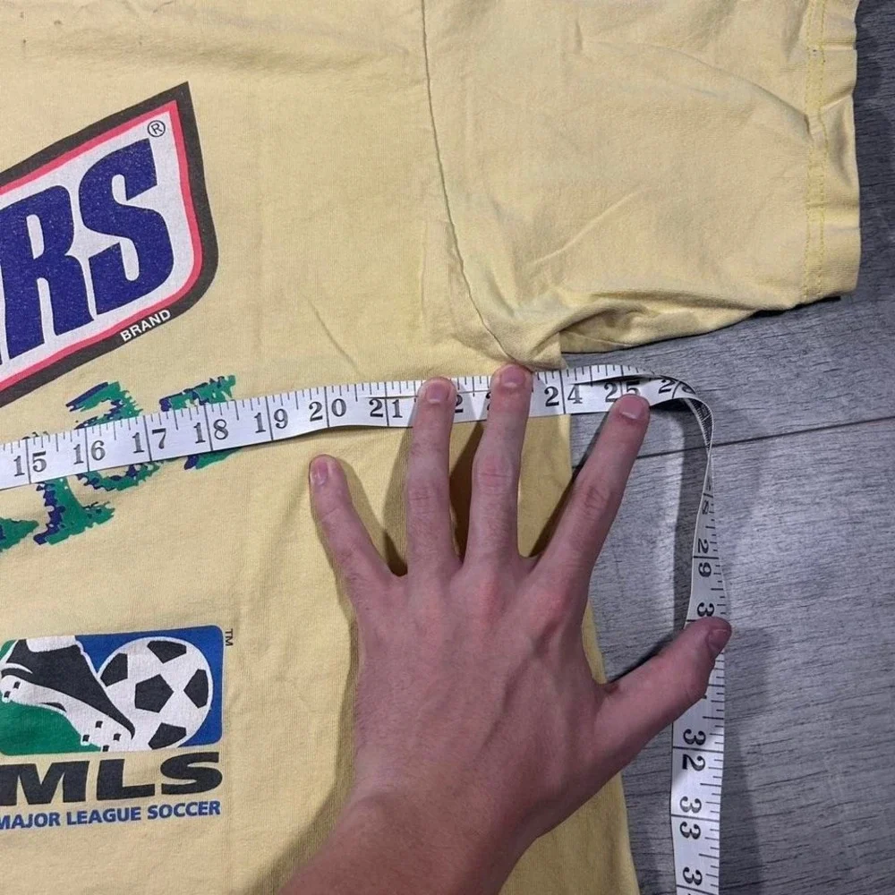 vintage Y2Kdistressed soccer, MLS Snickers promo T-shirt‎ size XL - Picture 6 of 7